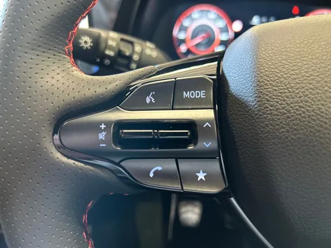 DP25NVV Hyundai i20 1.0T GDi N Line S 5dr Thumbnail #25