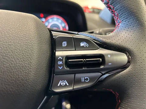 DP25NVV Hyundai i20 1.0T GDi N Line S 5dr Thumbnail #26