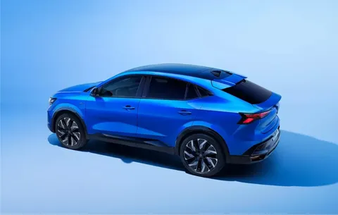  Renault Rafale iconic esprit Alpine full hybrid E-Tech 200 Thumbnail #3