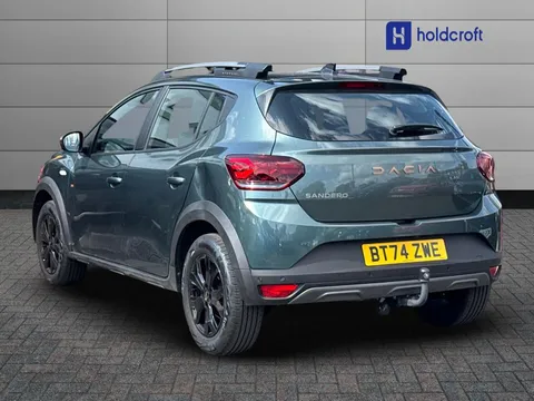 BT74ZWE Dacia Sandero Stepway 1.0 TCe 110 Extreme 5dr Thumbnail #4