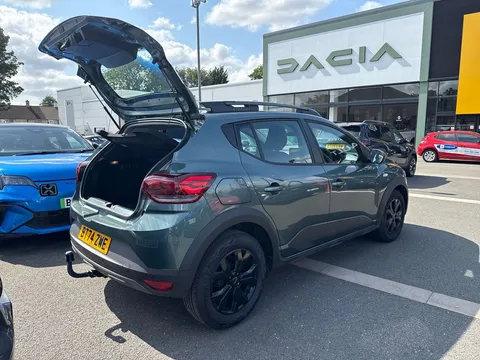 BT74ZWE Dacia Sandero Stepway 1.0 TCe 110 Extreme 5dr Thumbnail #30