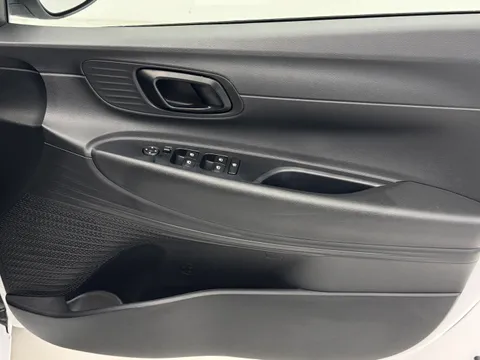 MC25YFK Hyundai i20 1.0T GDi Advance [Nav] 5dr Thumbnail #16