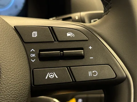 MC25YFK Hyundai i20 1.0T GDi Advance [Nav] 5dr Thumbnail #20