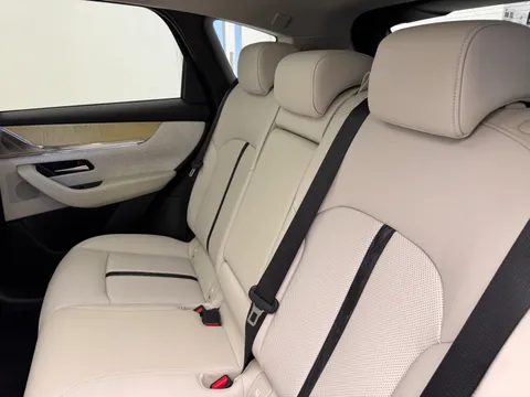 DS25FWD Mazda Cx-60 2.5 PHEV Takumi 5dr Auto [Conv/DAP/Pan roof] Thumbnail #9