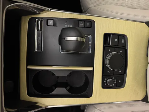 DS25FWD Mazda Cx-60 2.5 PHEV Takumi 5dr Auto [Conv/DAP/Pan roof] Thumbnail #15