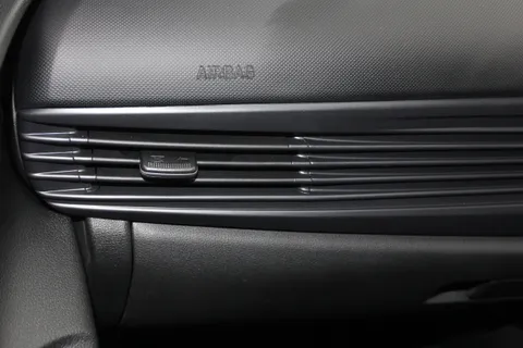 DC25OUY Hyundai i20 1.0T GDi Advance [Nav] 5dr Thumbnail #16