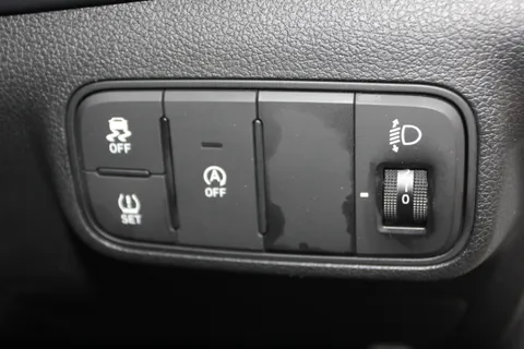 DC25OUY Hyundai i20 1.0T GDi Advance [Nav] 5dr Thumbnail #21