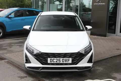 DC25OVF Hyundai i20 1.0T GDi Premium 5dr DCT Thumbnail #4