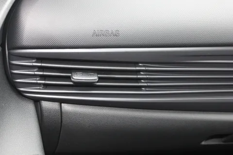 DC25OVF Hyundai i20 1.0T GDi Premium 5dr DCT Thumbnail #10