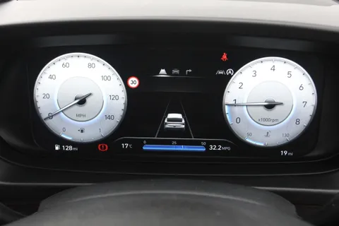 DC25OVF Hyundai i20 1.0T GDi Premium 5dr DCT Thumbnail #16