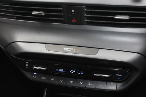 DC25OVF Hyundai i20 1.0T GDi Premium 5dr DCT Thumbnail #23