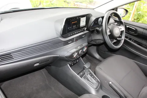 DC25OVF Hyundai i20 1.0T GDi Premium 5dr DCT Thumbnail #31