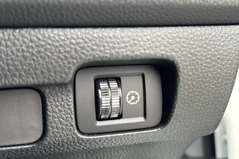 RO74XUC Honda Civic 2.0 eHEV Advance 5dr CVT Thumbnail #20