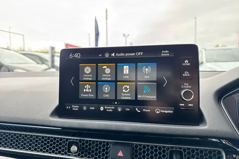 RO74XUC Honda Civic 2.0 eHEV Advance 5dr CVT Thumbnail #24