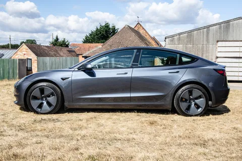 BD71KUA Tesla Model 3 Long Range AWD 4dr Auto Thumbnail #3