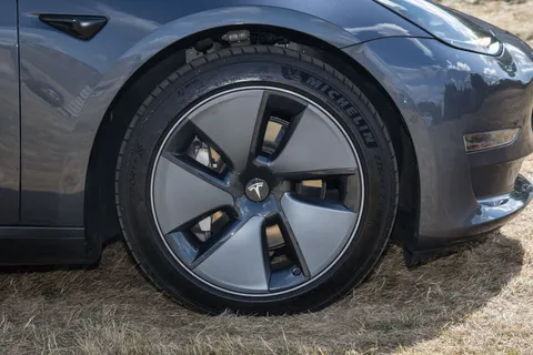 BD71KUA Tesla Model 3 Long Range AWD 4dr Auto Thumbnail #10