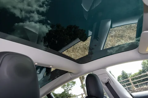 BD71KUA Tesla Model 3 Long Range AWD 4dr Auto Thumbnail #25