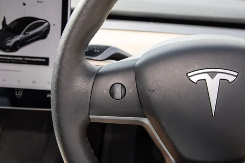 BD71KUA Tesla Model 3 Long Range AWD 4dr Auto Thumbnail #29