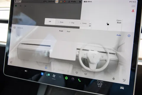 BD71KUA Tesla Model 3 Long Range AWD 4dr Auto Thumbnail #34