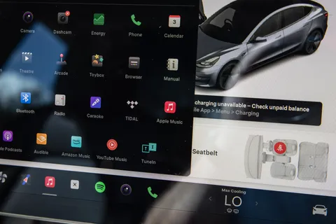 BD71KUA Tesla Model 3 Long Range AWD 4dr Auto Thumbnail #39