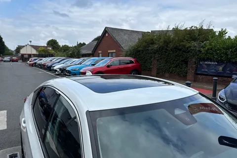 RF24UTR Honda Civic 2.0 eHEV Advance 5dr CVT Thumbnail #36