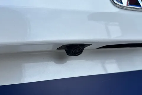 RF24UTR Honda Civic 2.0 eHEV Advance 5dr CVT Thumbnail #40