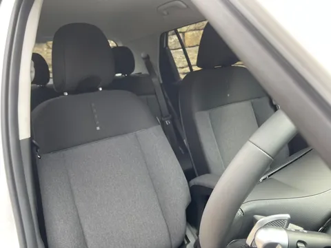 MC25YFV Hyundai Inster 85kW 02 49kWh 5dr Auto Thumbnail #13