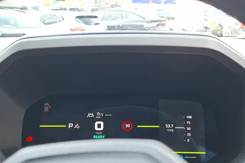 BT25PZZ Dacia Bigster 1.8 Hybrid 155 Journey 5dr Auto Thumbnail #12