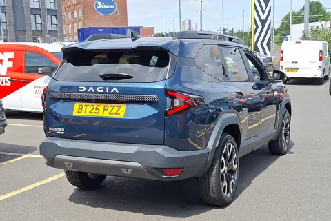 BT25PZZ Dacia Bigster 1.8 Hybrid 155 Journey 5dr Auto Thumbnail #21