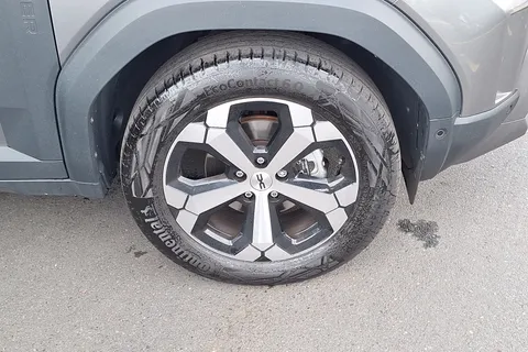 BN25CJJ Dacia Duster 1.6 Hybrid 140 Journey 5dr Auto Thumbnail #5