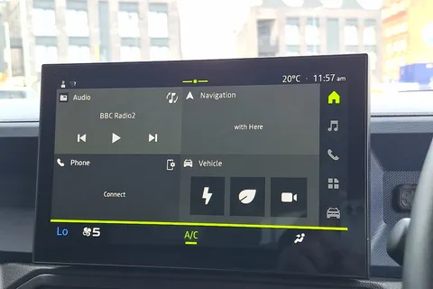 BN25CJJ Dacia Duster 1.6 Hybrid 140 Journey 5dr Auto Thumbnail #35