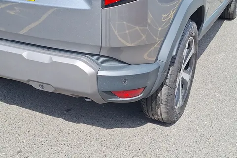 BN25CJJ Dacia Duster 1.6 Hybrid 140 Journey 5dr Auto Thumbnail #20