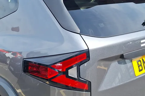 BN25CJJ Dacia Duster 1.6 Hybrid 140 Journey 5dr Auto Thumbnail #17