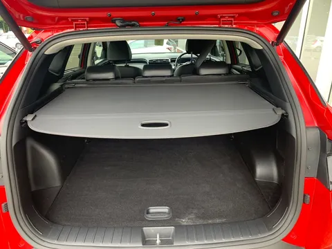 MK71NUF Hyundai Tucson 1.6 TGDi 48V MHD 180 Ultimate 5dr 4WD DCT Thumbnail #14