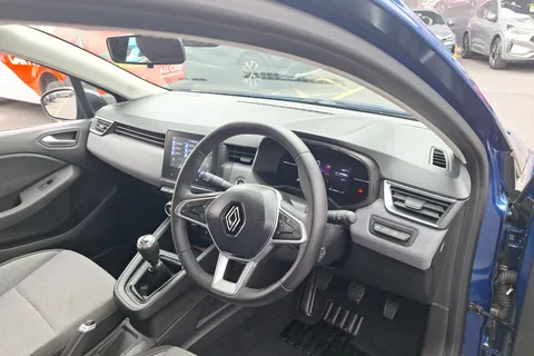 BG24OZP Renault Clio 1.0 TCe 90 Evolution 5dr Thumbnail #37