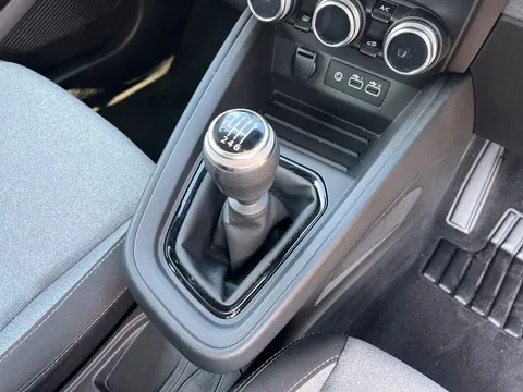 BG24HPL Renault Clio 1.0 TCe 90 Evolution 5dr Thumbnail #14