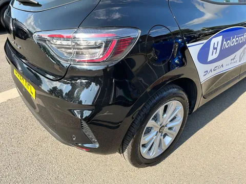 BG24HPL Renault Clio 1.0 TCe 90 Evolution 5dr Thumbnail #19