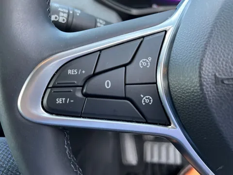 BG24HPL Renault Clio 1.0 TCe 90 Evolution 5dr Thumbnail #23