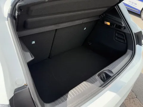 BA25AZB Renault Clio 1.6 E-TECH full hybrid 145 Techno 5dr Auto Thumbnail #28