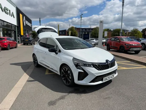 BA25AZB Renault Clio 1.6 E-TECH full hybrid 145 Techno 5dr Auto Thumbnail #29