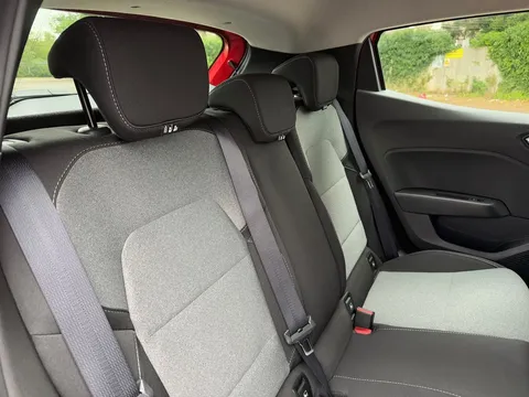 BG24EMX Renault Clio 1.0 TCe 90 Evolution 5dr Thumbnail #11