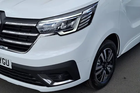 DT25YGU Renault Trafic LL30 Blue dCi 150 Extra Sport [Safety] Crew Van Thumbnail #15