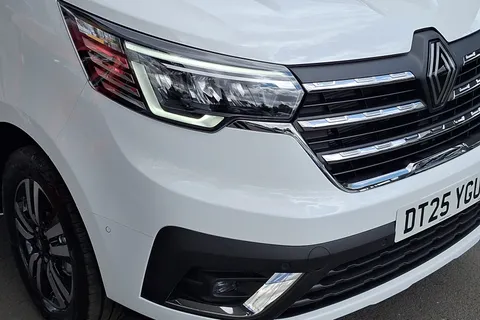 DT25YGU Renault Trafic LL30 Blue dCi 150 Extra Sport [Safety] Crew Van Thumbnail #14