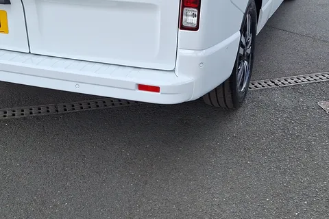 DT25YGU Renault Trafic LL30 Blue dCi 150 Extra Sport [Safety] Crew Van Thumbnail #24