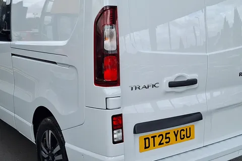 DT25YGU Renault Trafic LL30 Blue dCi 150 Extra Sport [Safety] Crew Van Thumbnail #19