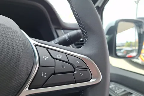 DT25YGU Renault Trafic LL30 Blue dCi 150 Extra Sport [Safety] Crew Van Thumbnail #36