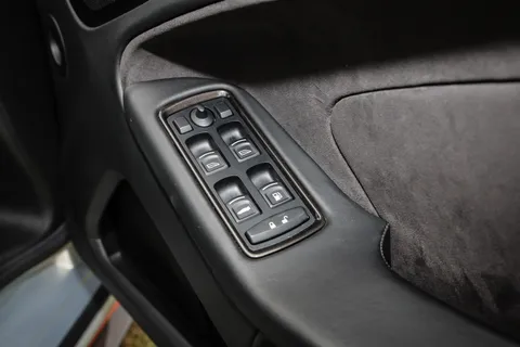 RJB138B Aston Martin Vanquish V12 [595] S 2+2 2dr Touchtronic Auto Thumbnail #33