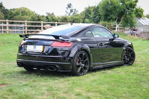 YG70YCD Audi TT TT RS TFSI Quattro Audi Sport Ed 2dr S Tronic Thumbnail #4