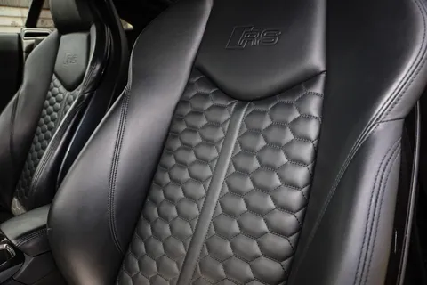 YG70YCD Audi TT TT RS TFSI Quattro Audi Sport Ed 2dr S Tronic Thumbnail #17