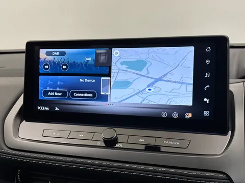 OW24PJO Nissan Qashqai 1.3 DiG-T MH N-Connecta [Glass Roof] 5dr Thumbnail #23